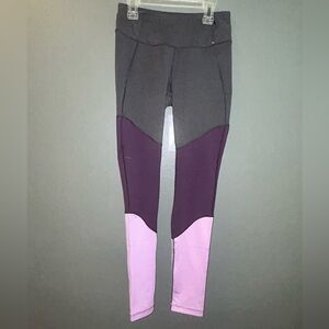 Calia by Carrie Underwood Size Small Gray Purple Ankle Length Leggings